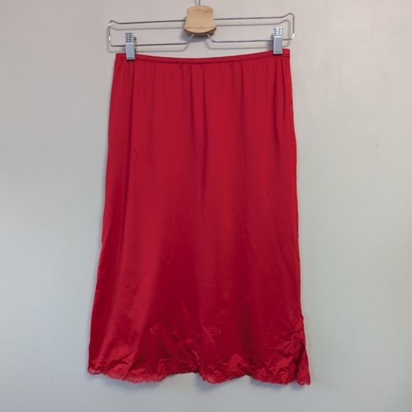 Vintage Mid-century Red Half Slip Skirt Pillow Tab Lace - Picture 1 of 12